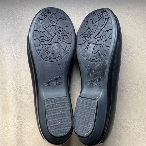 Dansko Oksana Black Leather & Patent Loafers Shoes. Size 41 (10.5-11) - Picture 9 of 12